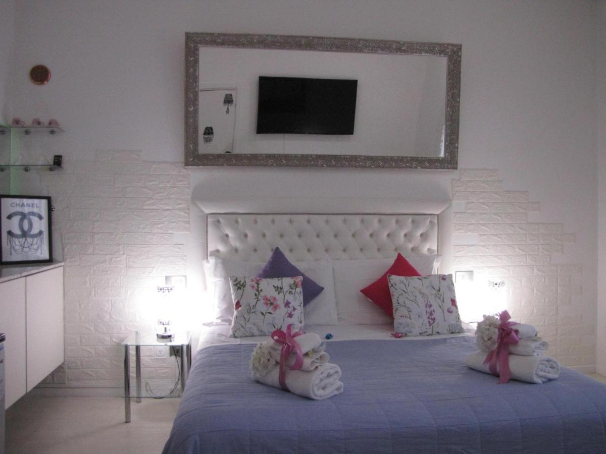 Bed & Breakfast Bb La Bella Addormentata E Il Principe Calaf 2*