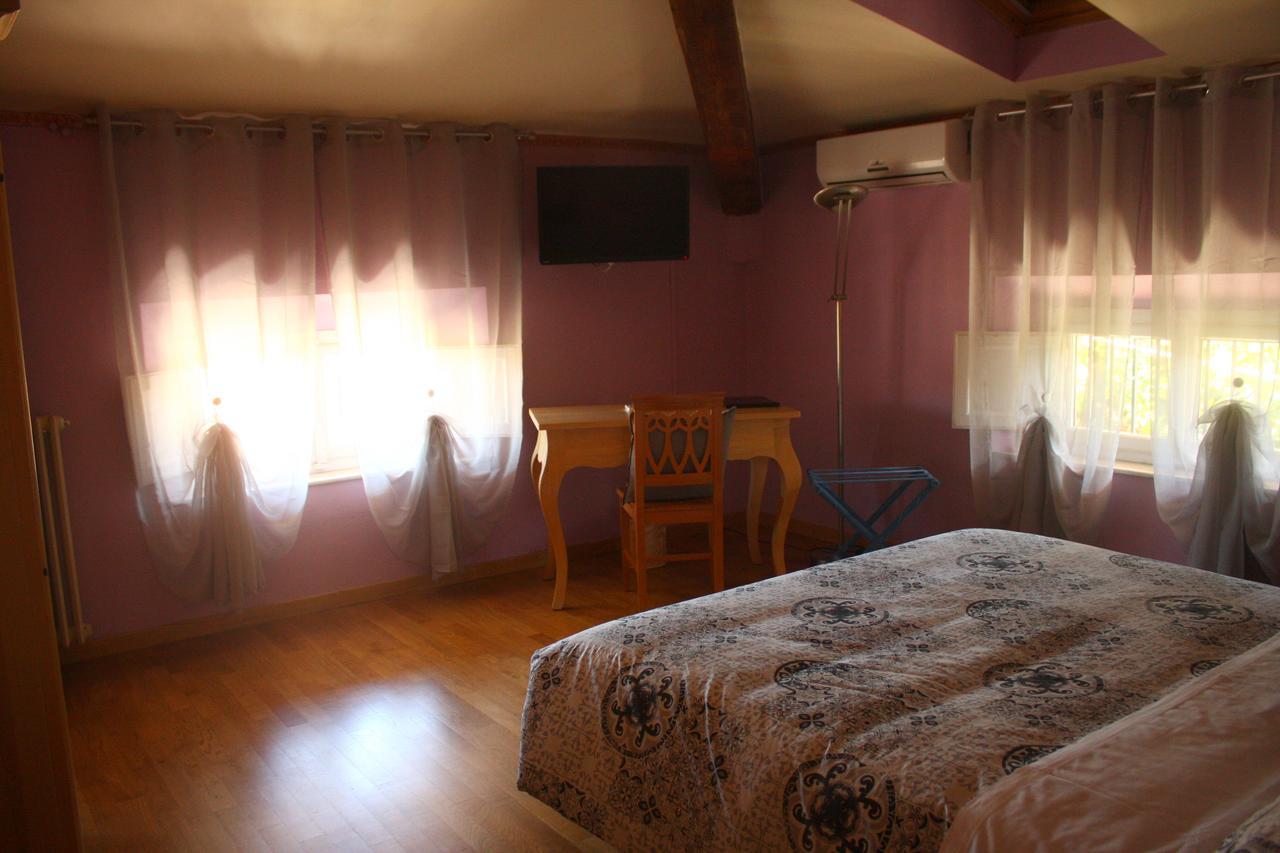 Couette-café Bb La Bella Addormentata E Il Principe Calaf Lucques